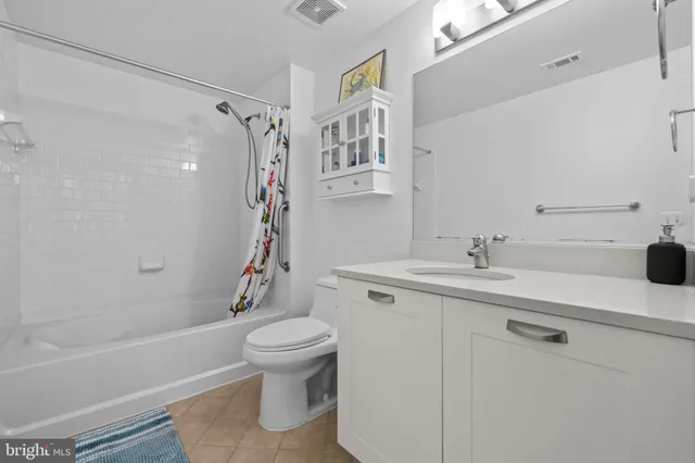 $463,000 | 2451 Midtown Avenue, Unit 203, Alexandria, VA 22303