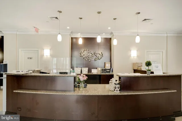 $463,000 | 2451 Midtown Avenue, Unit 203, Alexandria, VA 22303