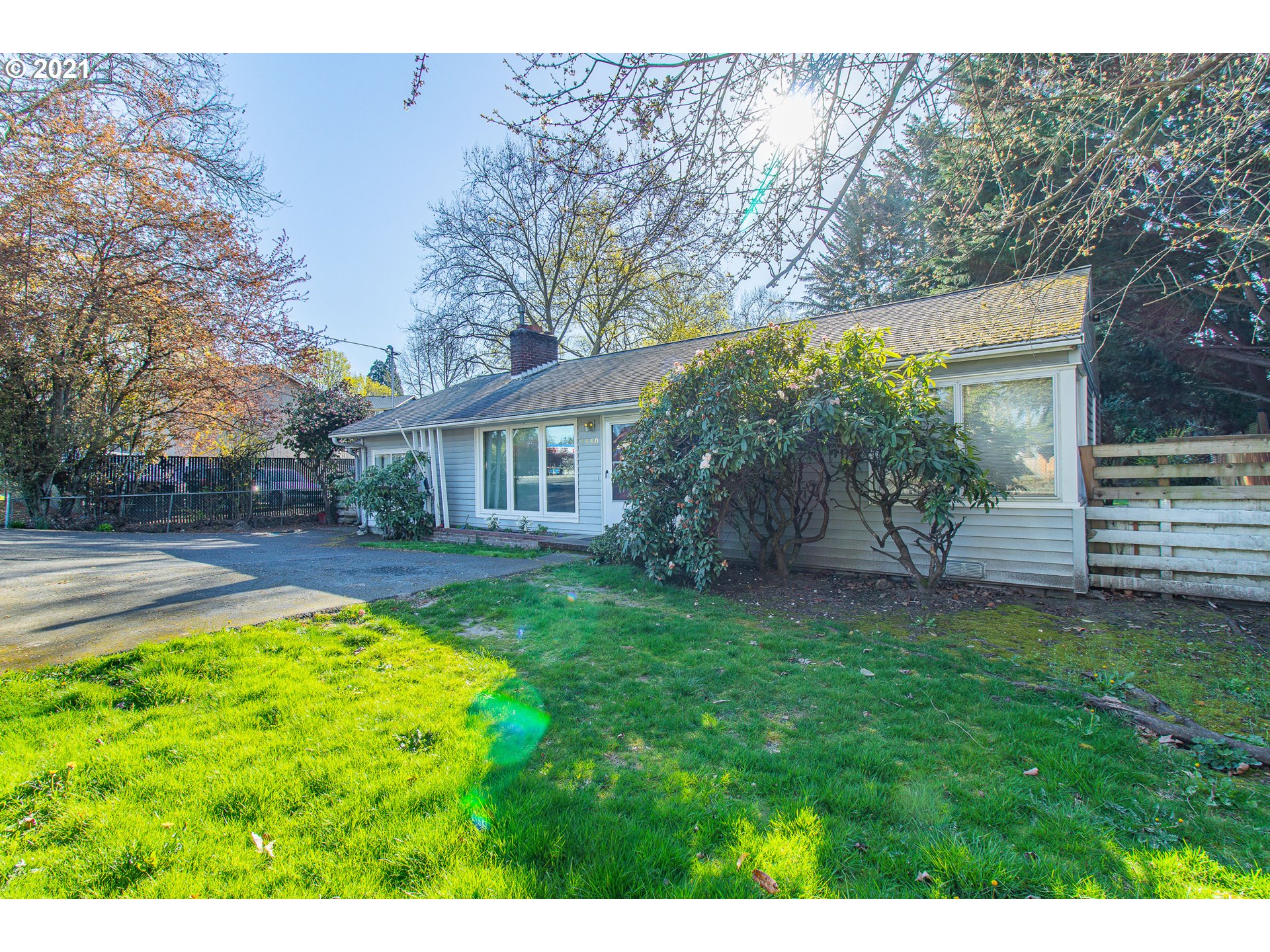 7660 Southwest Oleson Road Portland, OR 97223 - Photo 3 of 32
