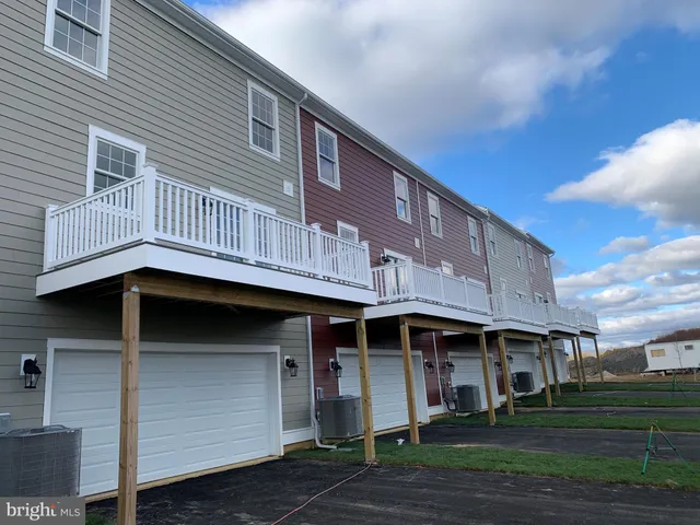 $2,899 | 868 Mapleton Avenue, Middletown, DE 19709