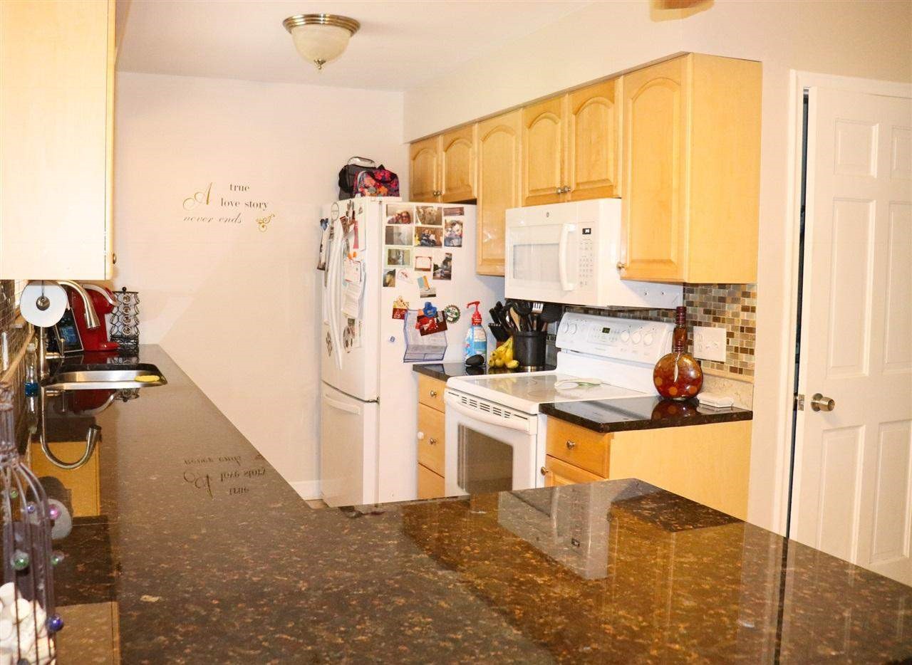 6071 North Seymour Road Flushing, MI 48433 - Photo 9 of 36 21464442-8.JPG