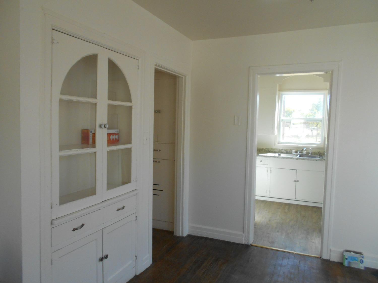 2207 26th Street Lubbock, TX 79411 - Photo 3 of 10 Photo 2