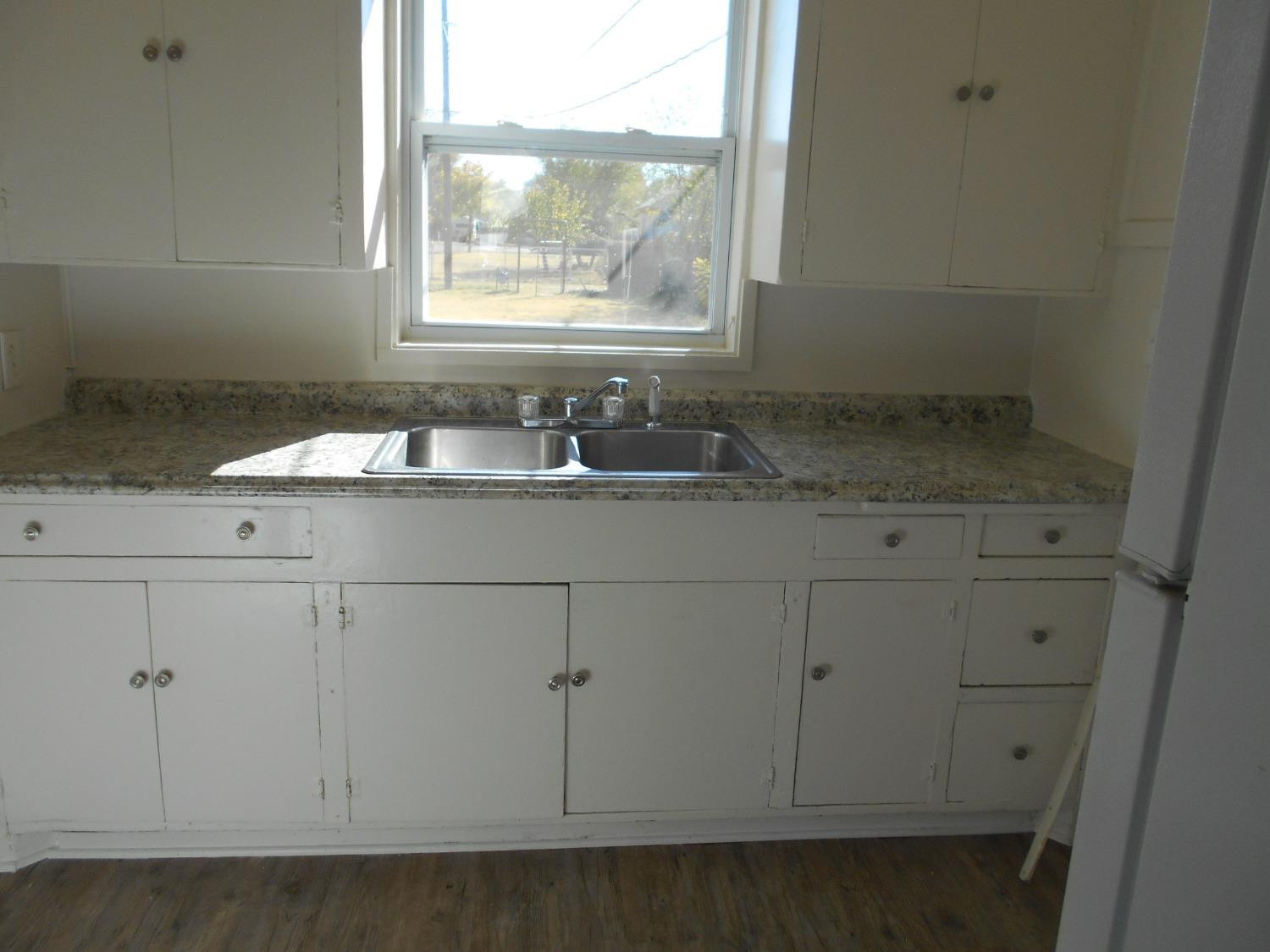 2207 26th Street Lubbock, TX 79411 - Photo 4 of 10 Photo 3