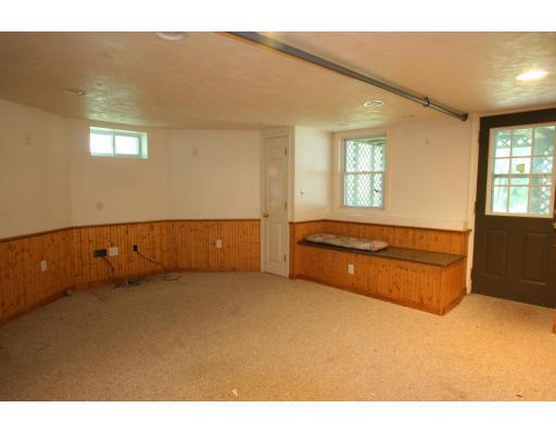 128 Common Street Walpole, MA 02081 - Photo 9 of 9 Gallery Image 9