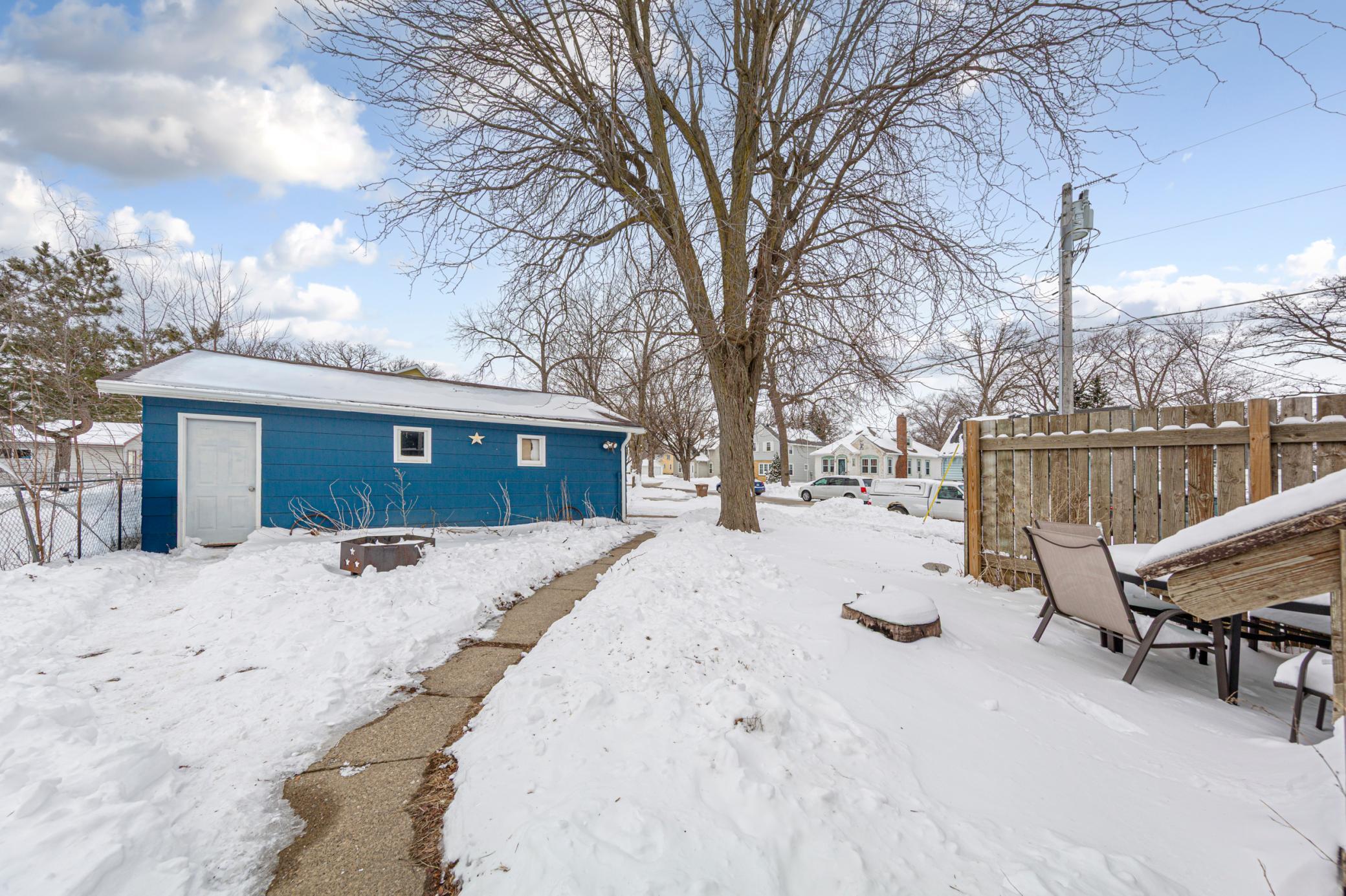 711 8th Street Northwest Austin, MN 55912 - Photo 26 of 34