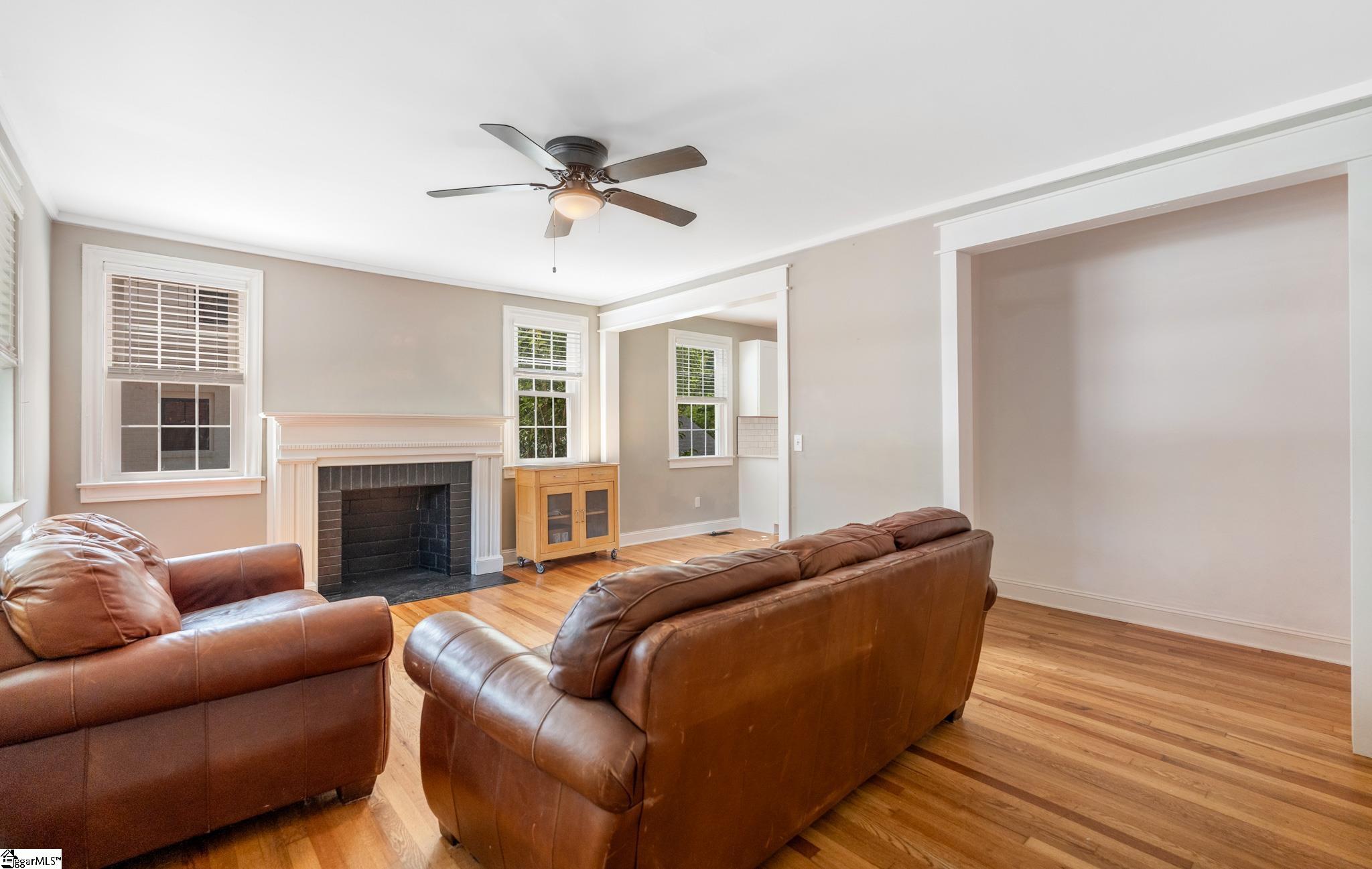 101 Harrington Avenue Greenville, SC 29607 - Photo 5 of 36