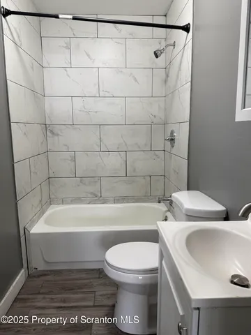 $1,800 | 2204 Golden Avenue, Scranton, PA 18508