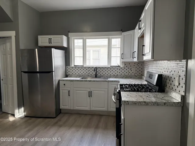 $1,800 | 2204 Golden Avenue, Scranton, PA 18508