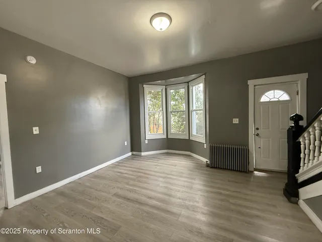 $1,800 | 2204 Golden Avenue, Scranton, PA 18508