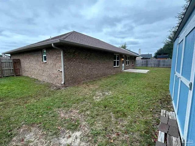 $2,100 | 323 Tree Swallow Drive, Pensacola, FL 32503