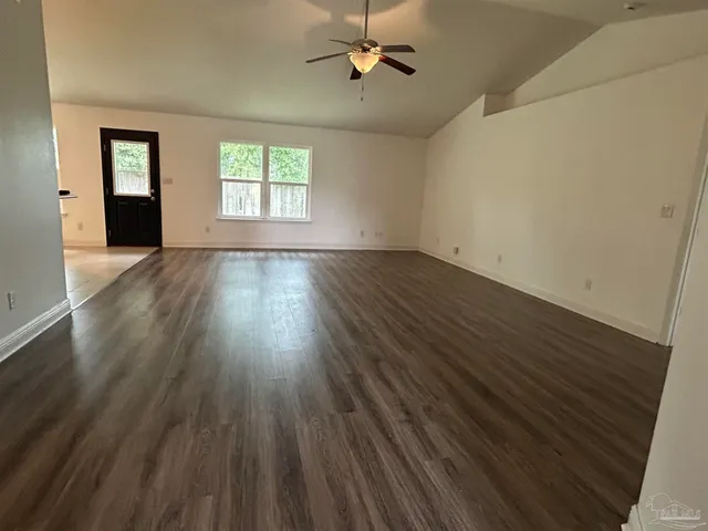 $2,100 | 323 Tree Swallow Drive, Pensacola, FL 32503