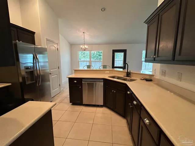 $2,100 | 323 Tree Swallow Drive, Pensacola, FL 32503