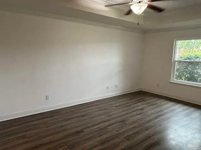 $2,100 | 323 Tree Swallow Drive, Pensacola, FL 32503