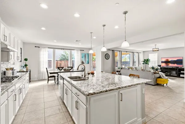 $1,300,000 | 1070 South Atwood Court, Mountain House, CA 95391
