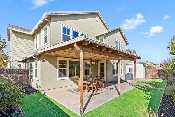 $1,300,000 | 1070 South Atwood Court, Mountain House, CA 95391