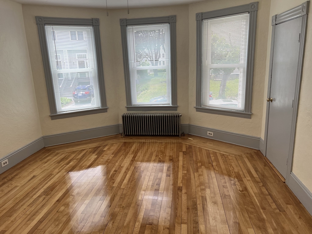 16 Prentice Street, Unit 1 Worcester, MA 01604 - Photo 11 of 23