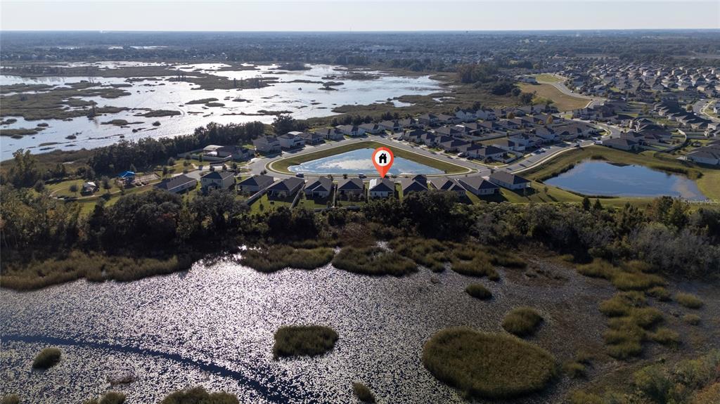 669 Jupiter Beach Road Groveland, FL 34736 - Photo 27 of 41 a view of city and mountain