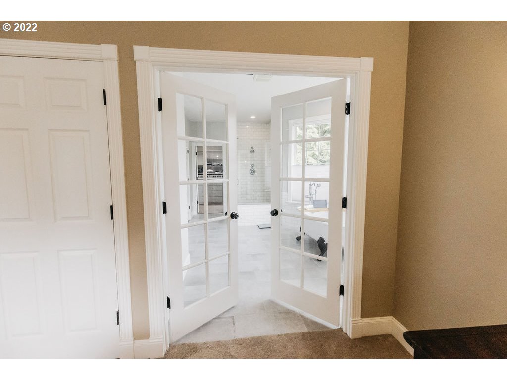 4243 Southeast Augusta Loop Gresham, OR 97080 - Photo 16 of 32 Gallery Image 16