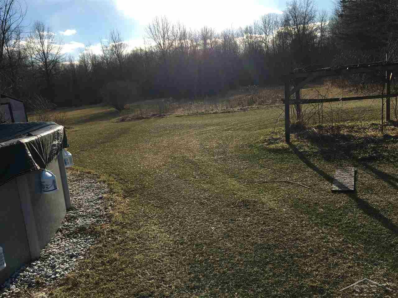 12390 Sheridan Road Burt, MI 48417 - Photo 6 of 15 31314534-5.JPG