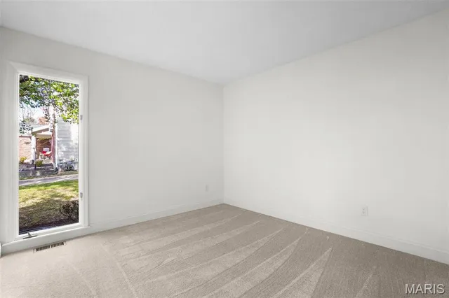 $579,900 | 342 Clayton Trails Drive, Ellisville, MO 63011