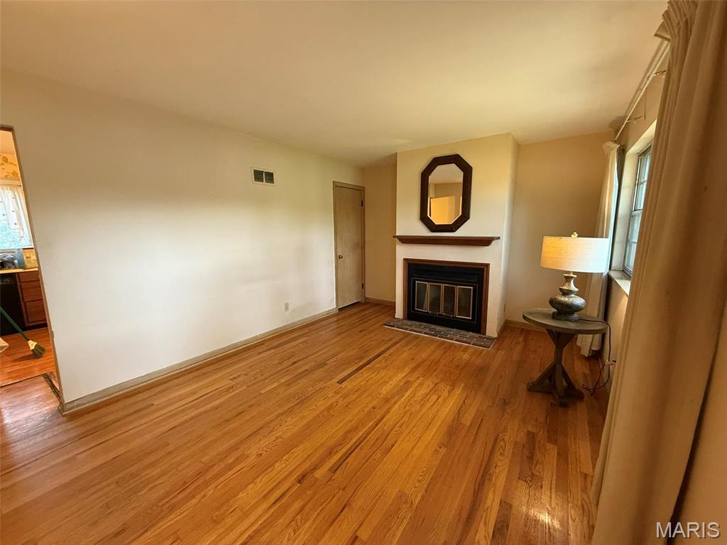 2120 Union Road St. Louis, MO 63125 - Photo 6 of 23 Gallery Image 6