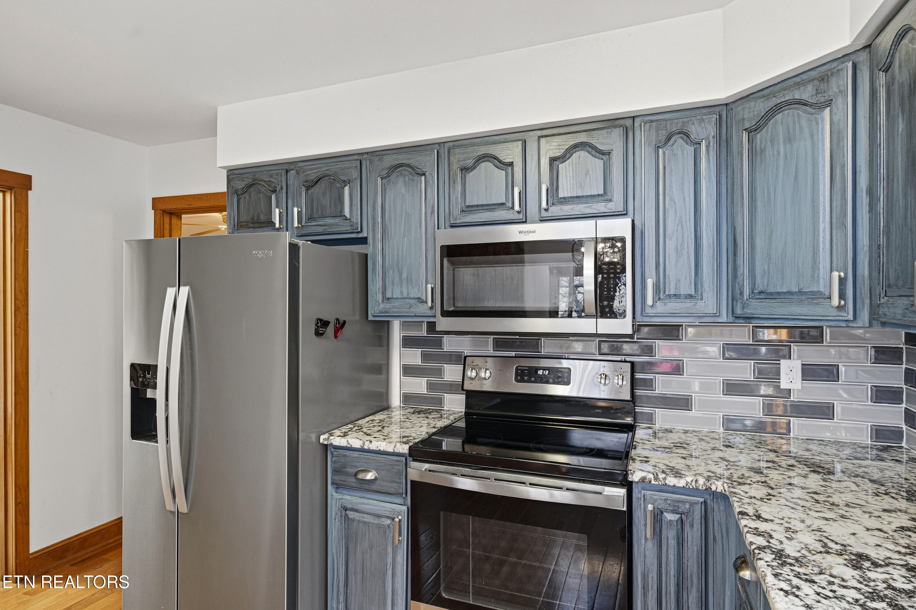 2206 Castle Rise Way Sevierville, TN 37862 - Photo 12 of 40 2206-castle-rise-way-11