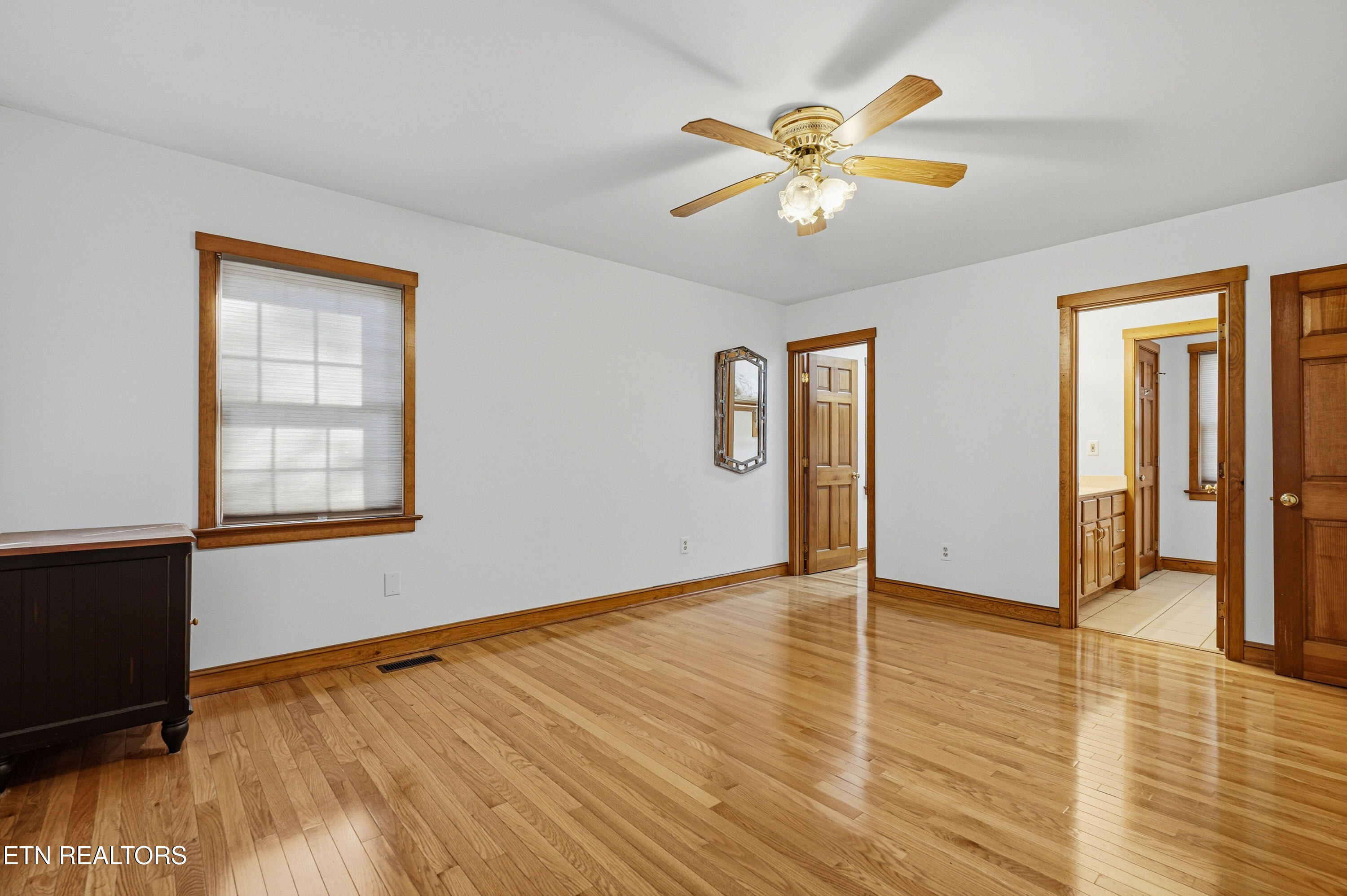 2206 Castle Rise Way Sevierville, TN 37862 - Photo 15 of 40 2206-castle-rise-way-14