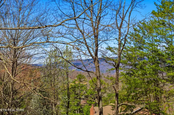 $473,500 | 2206 Castle Rise Way, Sevierville, TN 37862
