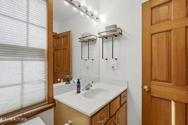 $473,500 | 2206 Castle Rise Way, Sevierville, TN 37862