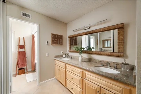 $1,039,000 | 6051 Tahoe Place, Camarillo, CA 93012