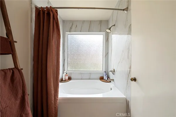 $1,045,000 | 6051 Tahoe Place, Camarillo, CA 93012