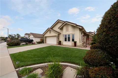 $1,045,000 | 6051 Tahoe Place, Camarillo, CA 93012