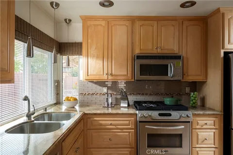 $1,039,000 | 6051 Tahoe Place, Camarillo, CA 93012