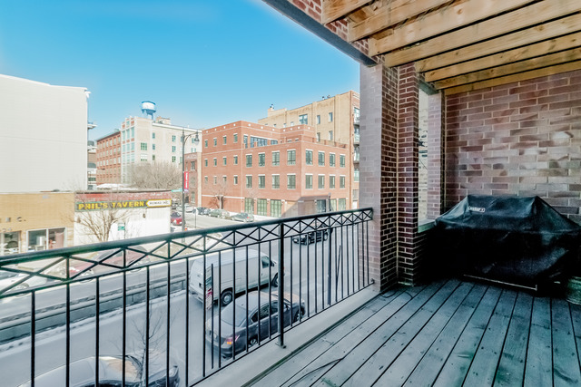 1035 West Madison Street, Unit 2 Chicago, IL 60607 - Photo 18 of 19 Gallery Image 18