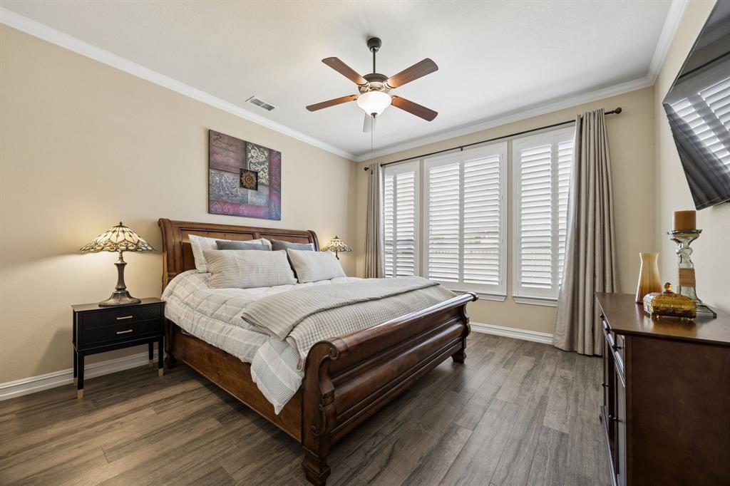 948 Holt Lane Allen, TX 75013 - Photo 14 of 40 Welcome to your primary retreat!