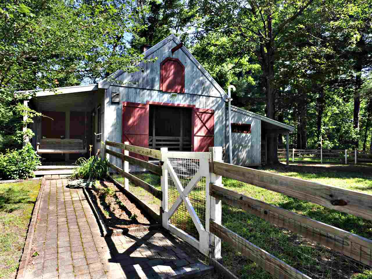 230 Shannon Road Atkinson, NH 03811 - Photo 4 of 40