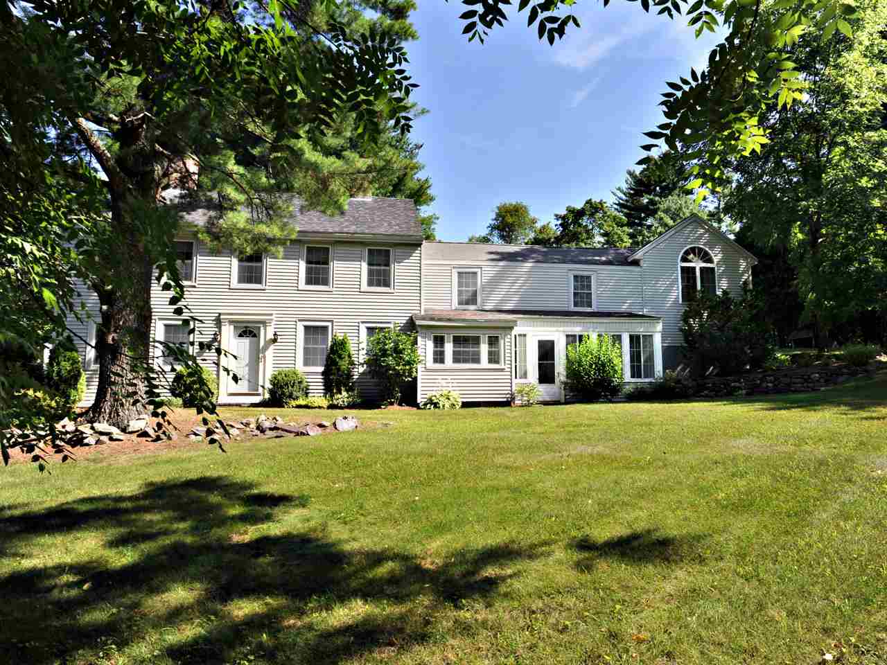 230 Shannon Road Atkinson, NH 03811 - Photo 7 of 40