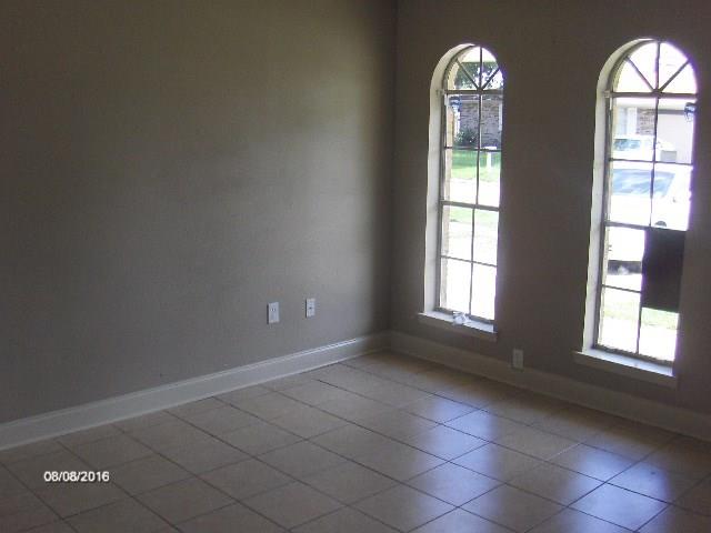 1913 North Sugar Ridge Road Laplace, LA 70068 - Photo 3 of 22 Gallery Image 3