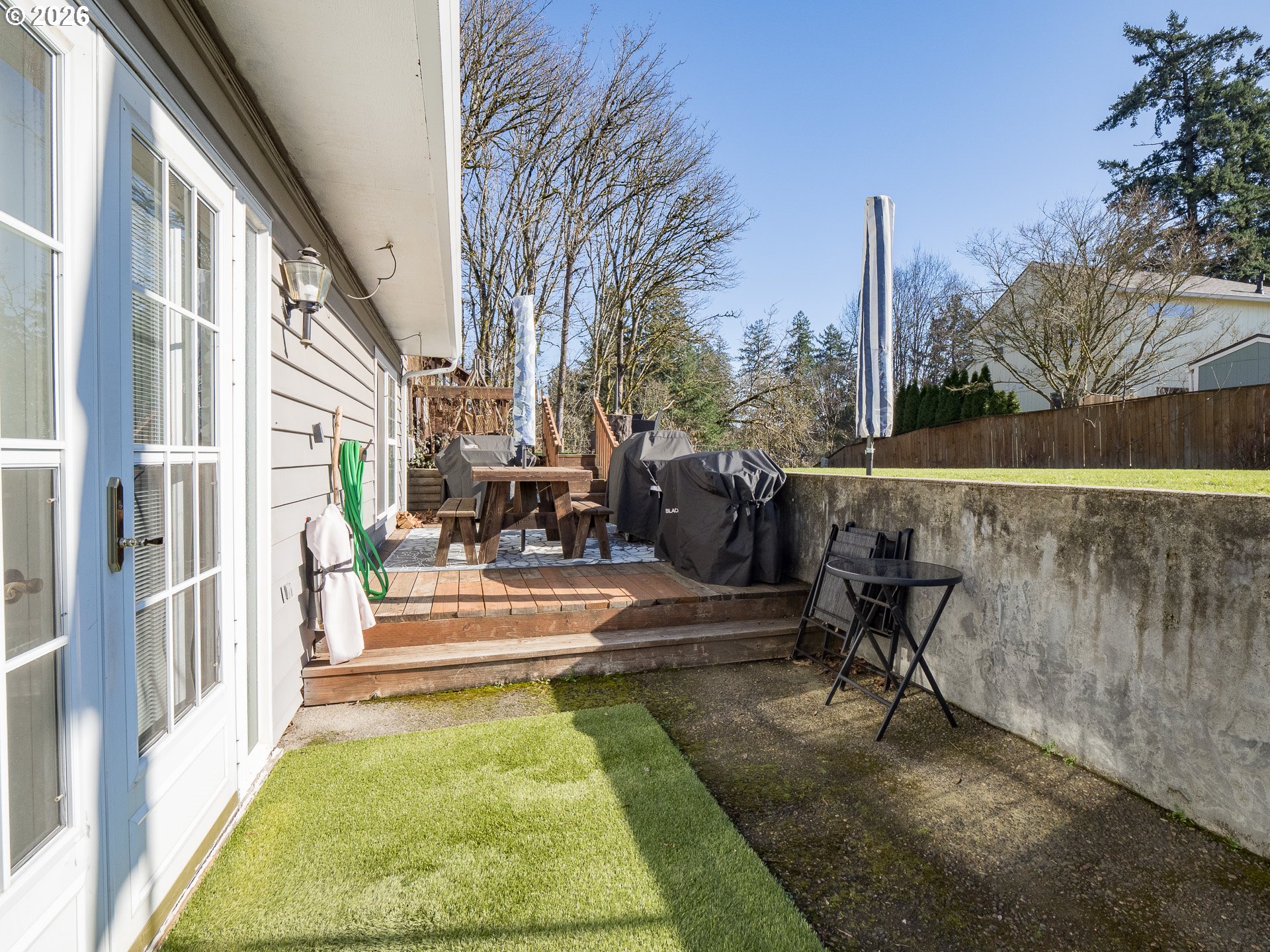 600 Wynooski Street Newberg, OR 97132 - Photo 20 of 48 a view of yard with an outdoor seating