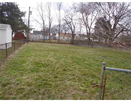 1819 Mound Street Springfield, OH 45505 - Photo 3 of 9