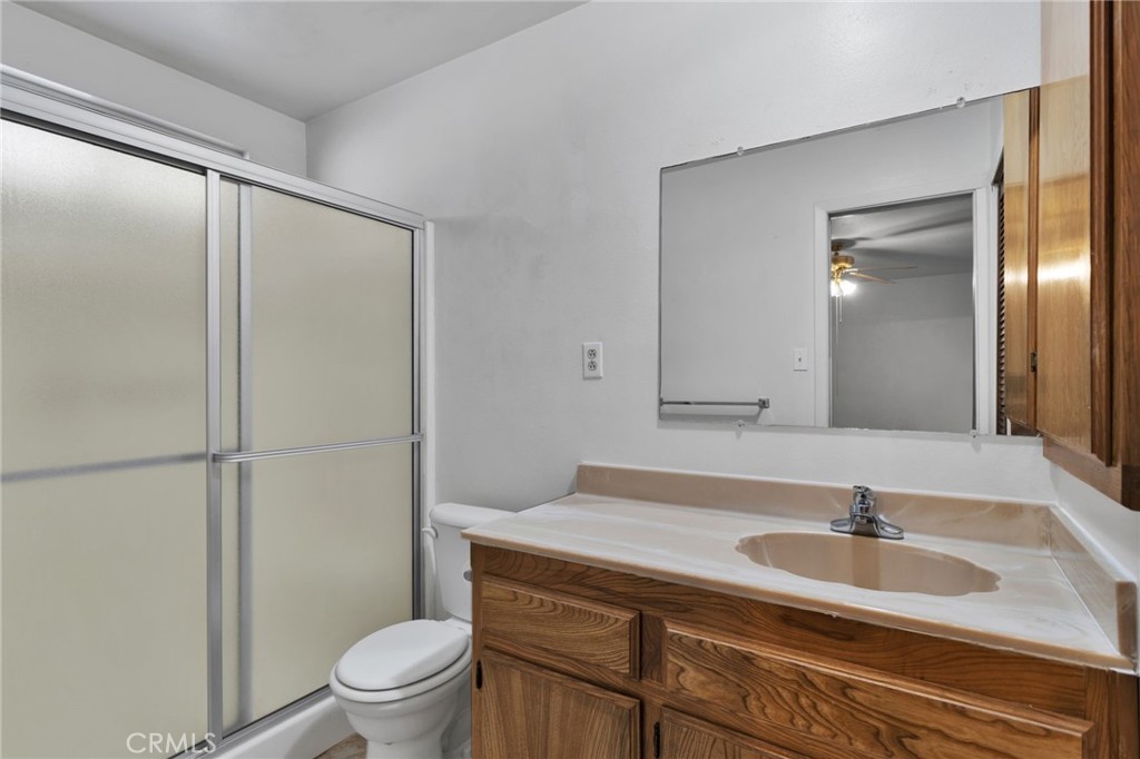 15481 Ramona Road Apple Valley, CA 92307 - Photo 17 of 29