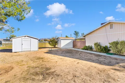 $385,000 | 15481 Ramona Road, Apple Valley, CA 92307