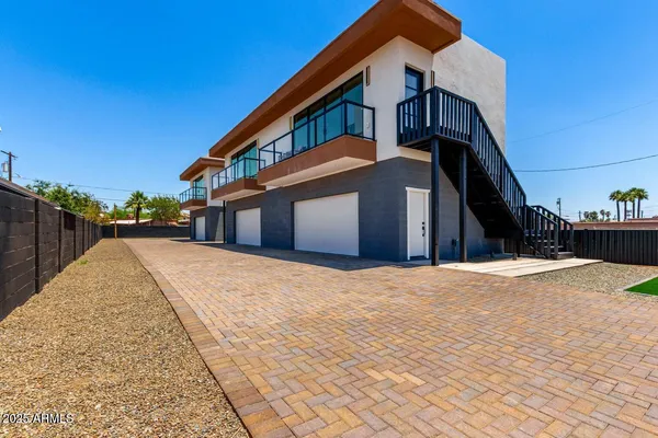 $1,895 | 1725 West Sherman Street, Unit B, Phoenix, AZ 85007