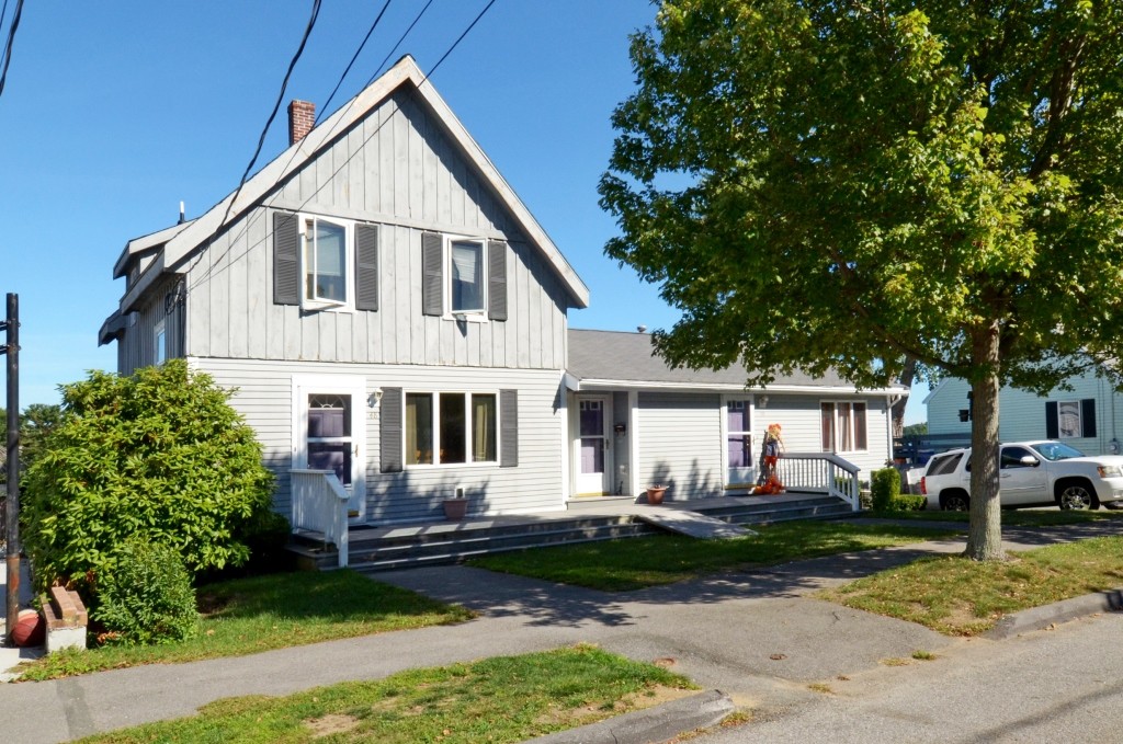 48-50 Riverside Street Danvers, MA 01923 - Photo 1 of 29 Gallery Image 1