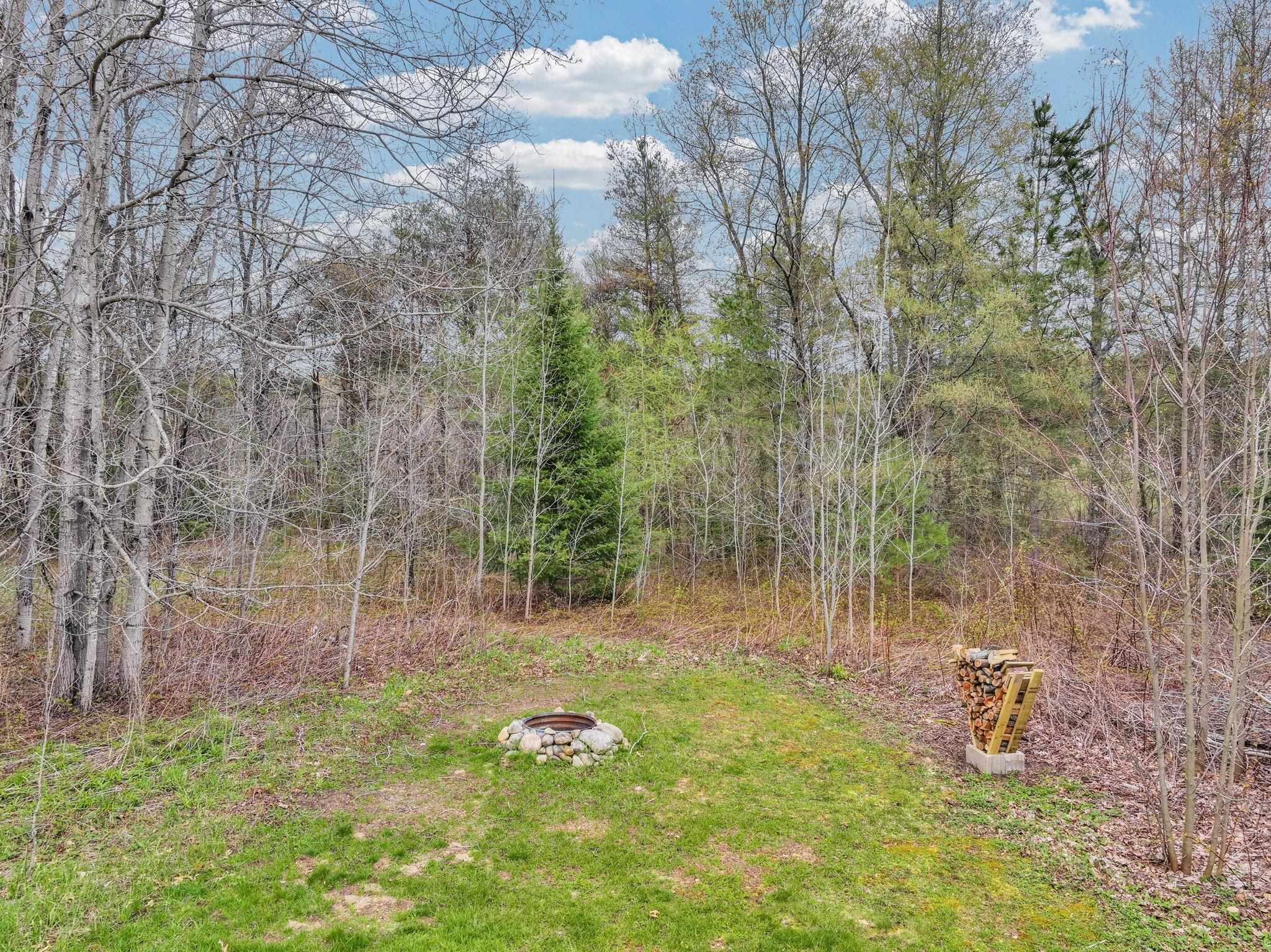 712 East 38 Road Cadillac, MI 49601 - Photo 17 of 67