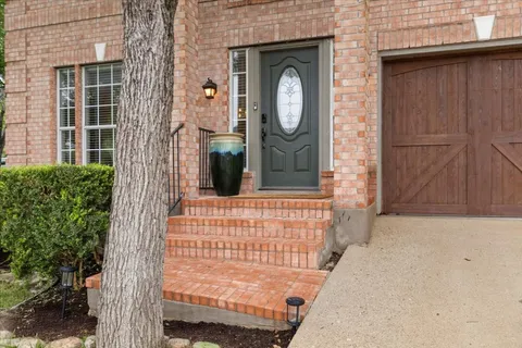 $775,000 | 6301 Harrogate Drive, Austin, TX 78759