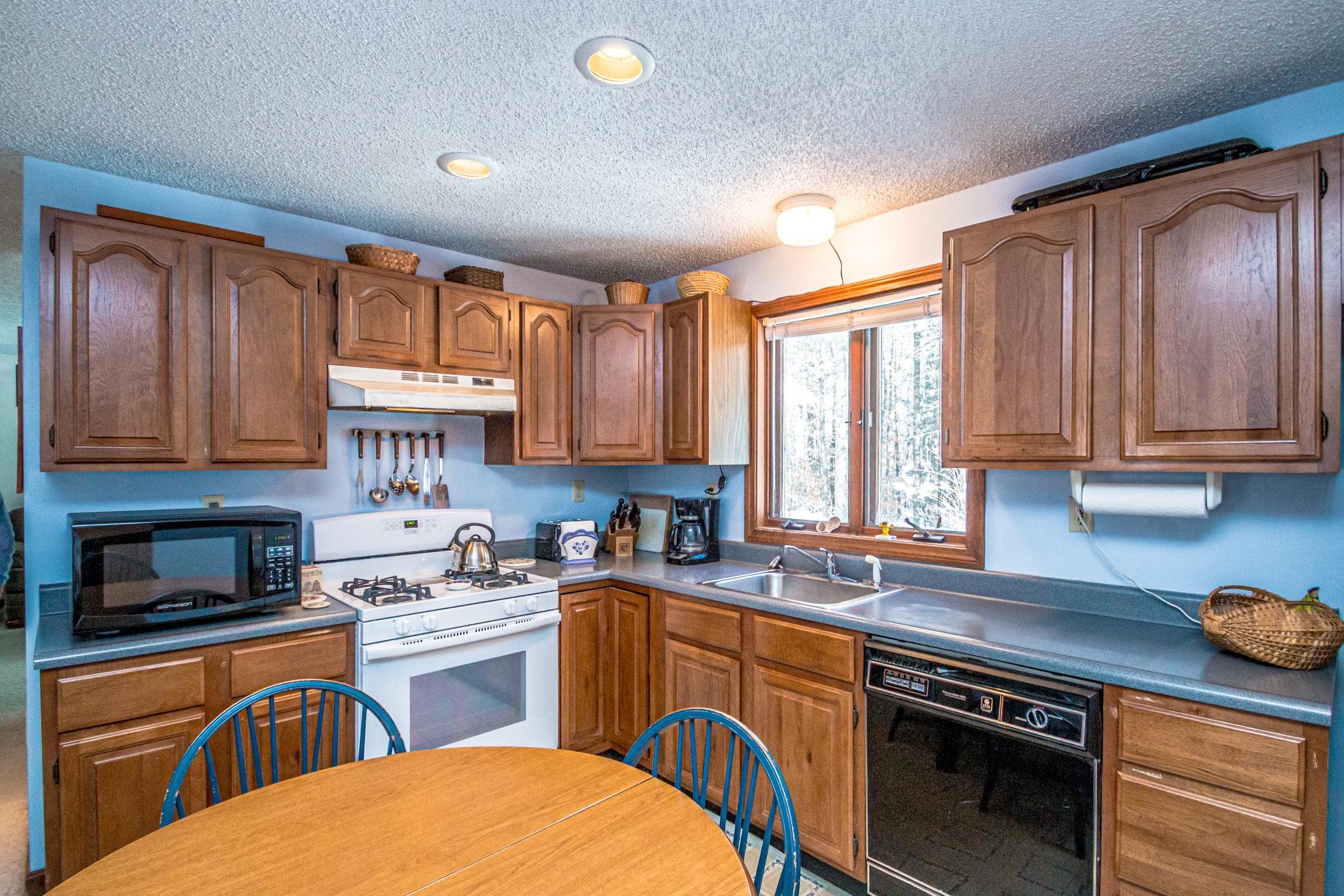 595 Stark Road Conway, NH 03813 - Photo 3 of 46 Gallery Image 3