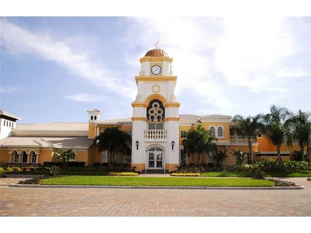 $2,450 | 11928 Inagua Drive, Orlando, FL 32827