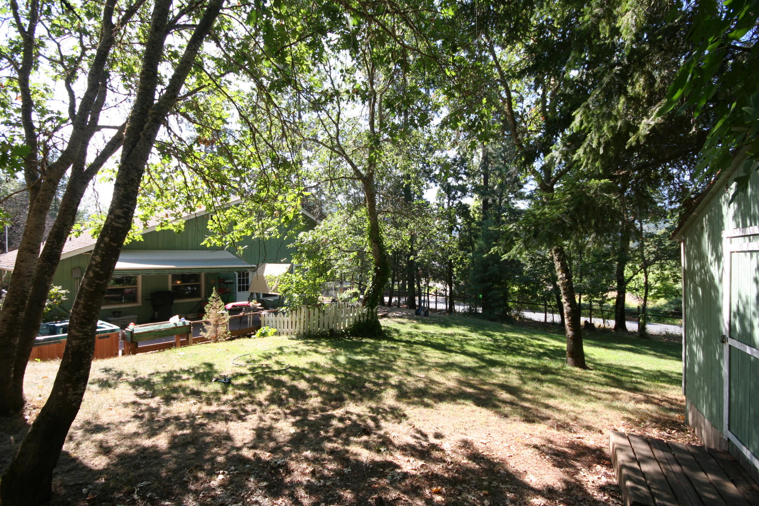 7350 North Applegate Road Grants Pass, OR 97527 - Photo 1 of 5 IMG_1058