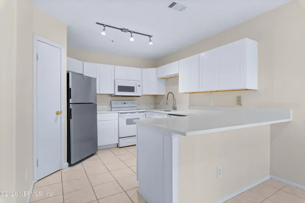 $305,000 | 1701 The Greens Way, Unit 1821, Jacksonville Beach, FL 32250